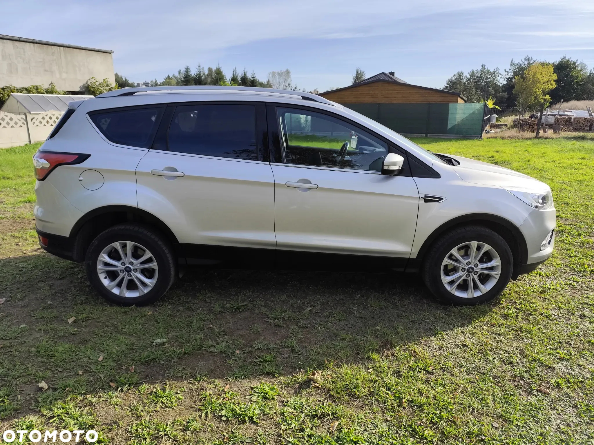 Ford Kuga - 4