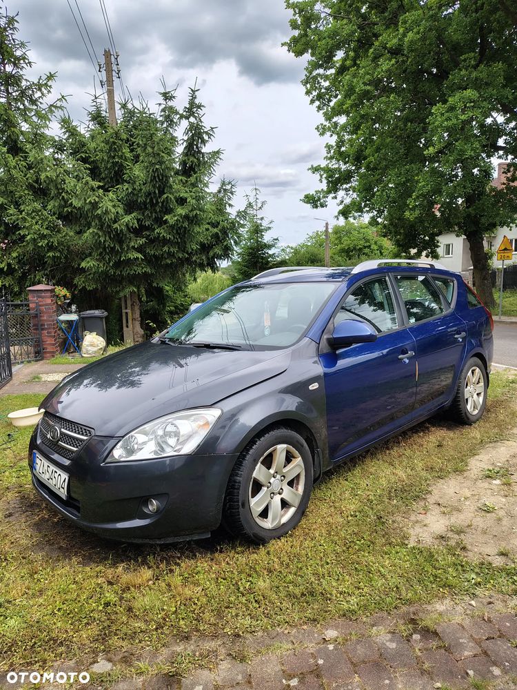 Kia Ceed 1.6 CRDi 115 Vision - 4
