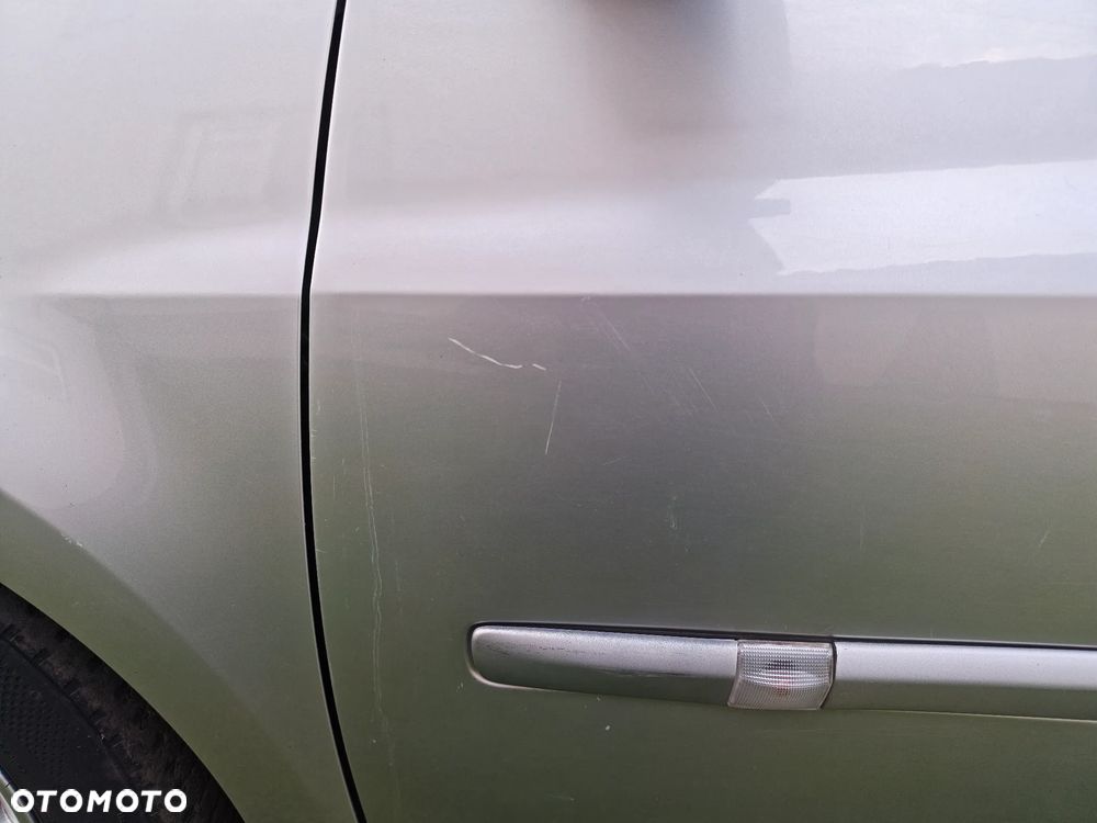 Renault Clio 1.2 16V 75 GPS - 18