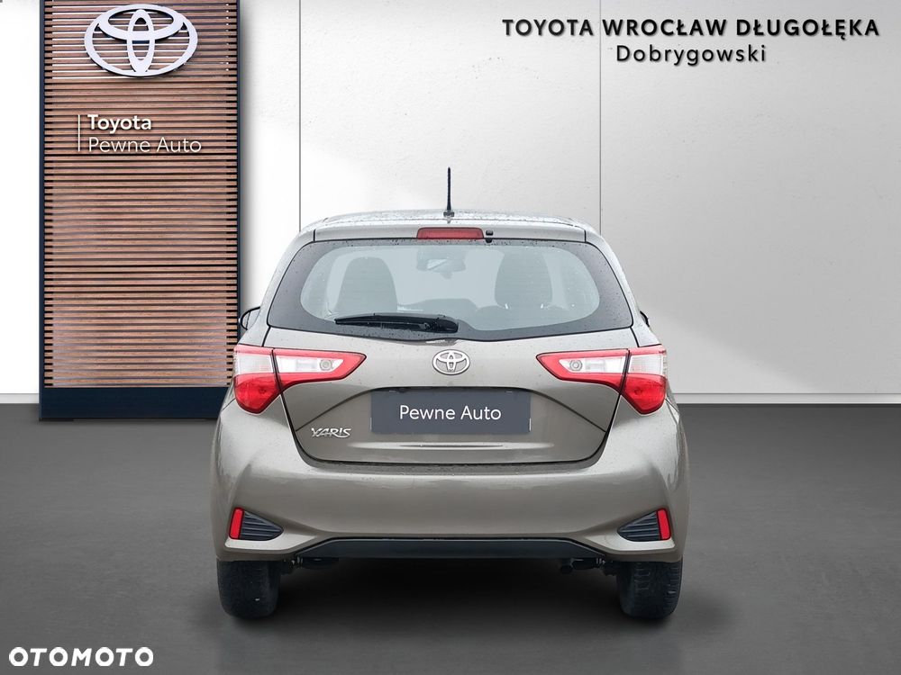 Toyota Yaris - 5