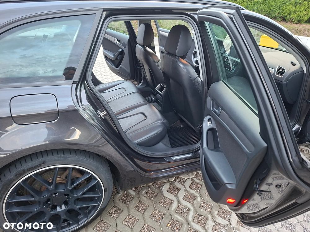 Audi A4 Avant 2.0 TDI DPF quattro S tronic Ambiente - 10