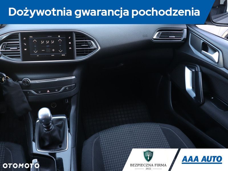 Peugeot 308 - 10