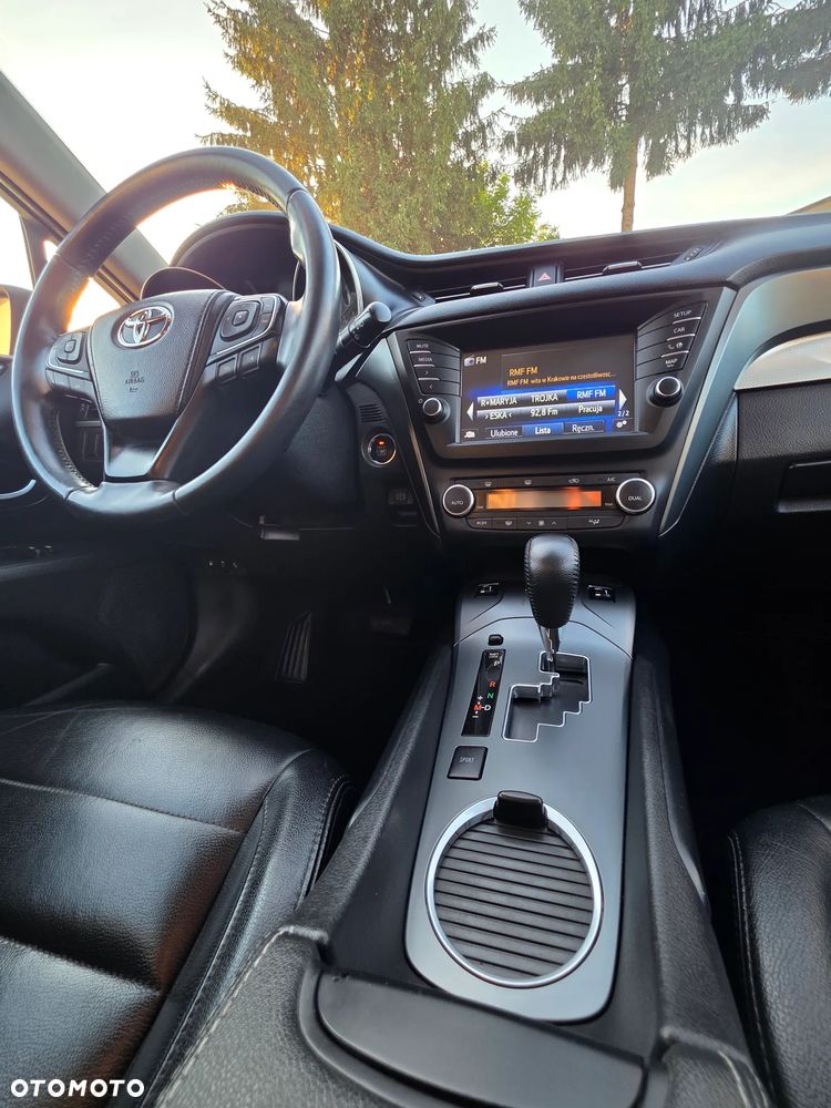 Toyota Avensis - 34