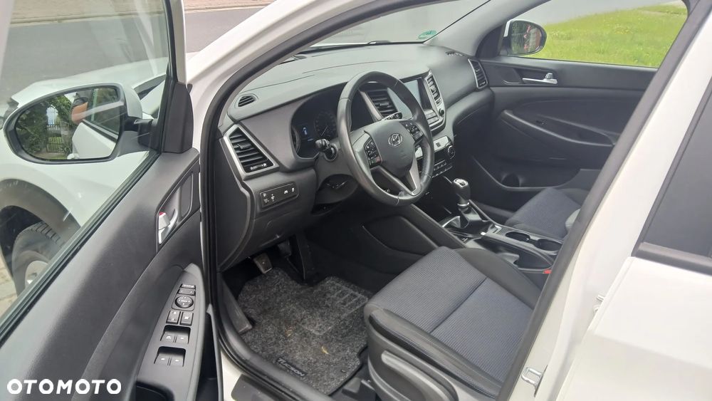 Hyundai Tucson 1.6 Turbo 2WD Style - 9