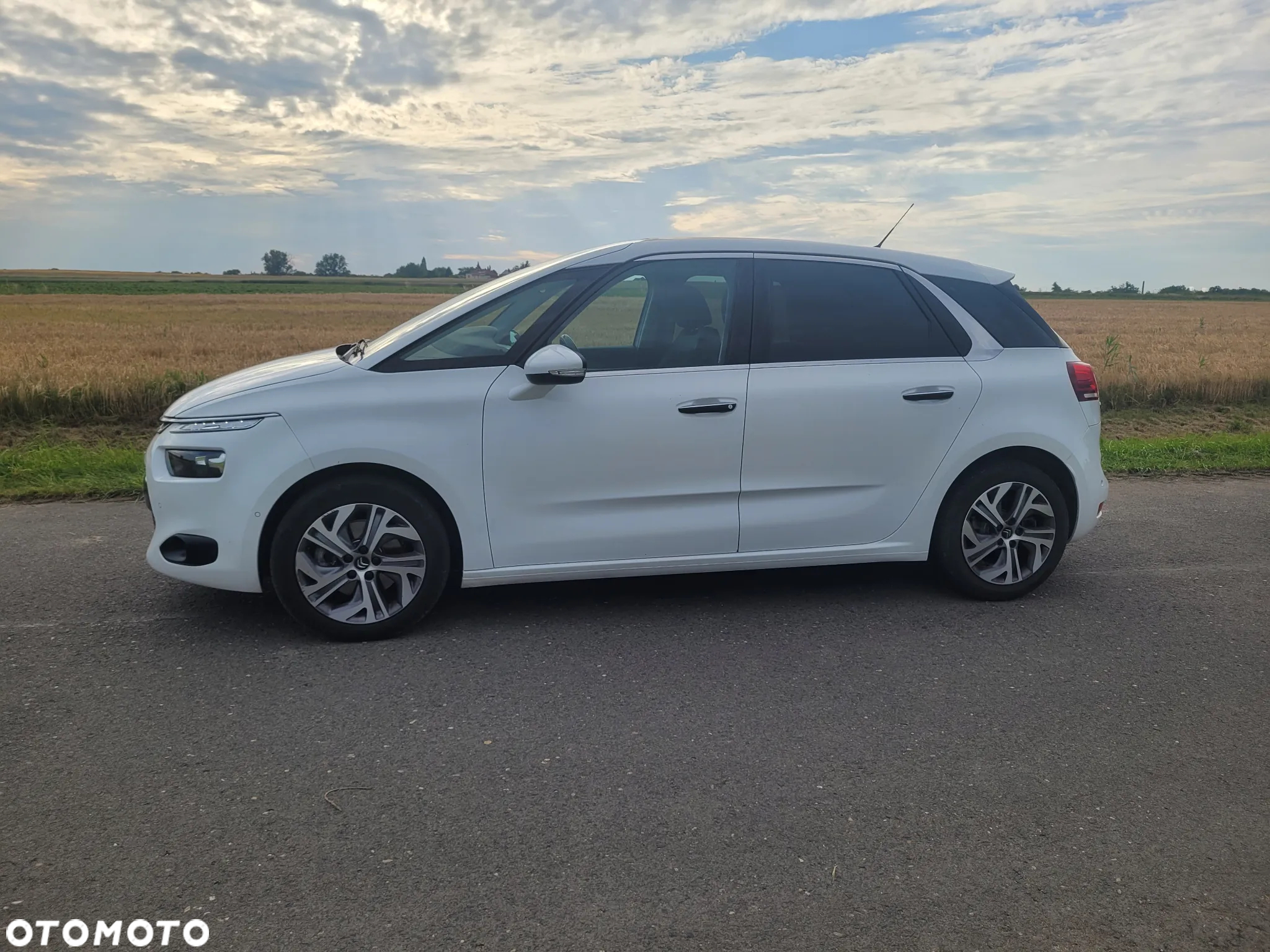 Citroën C4 Picasso - 9