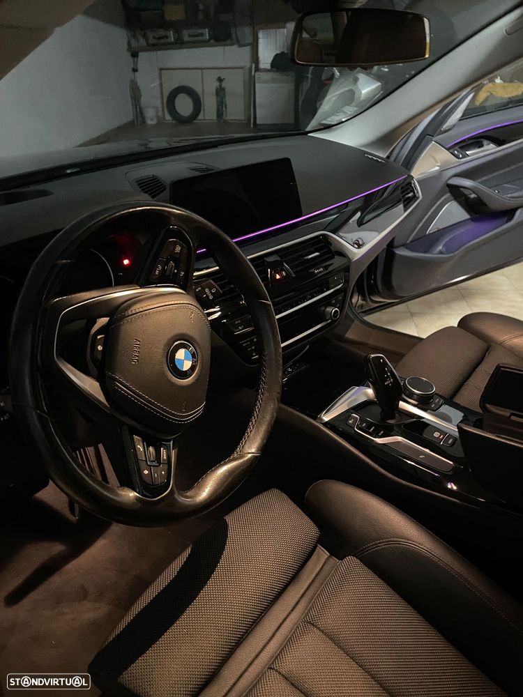 BMW 520 d Aut. Sport Line - 30
