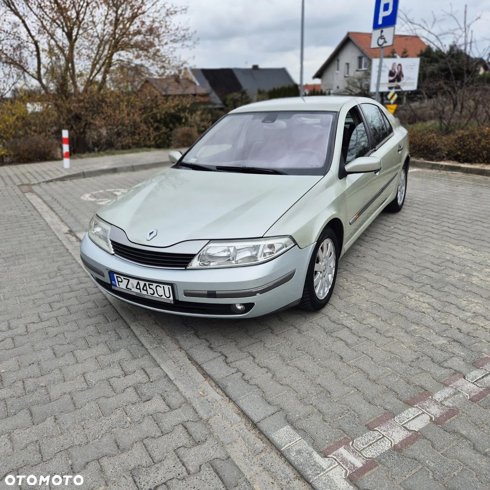 Renault Laguna 1.8 Concorde - 1