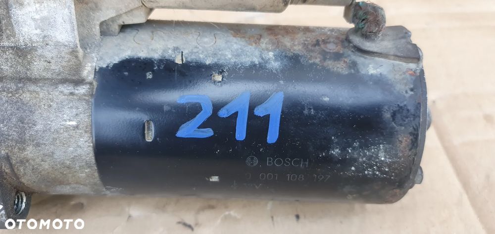 Rozrusznik starter silnika Mercedes E-Klasa W211 A00515165 - 9