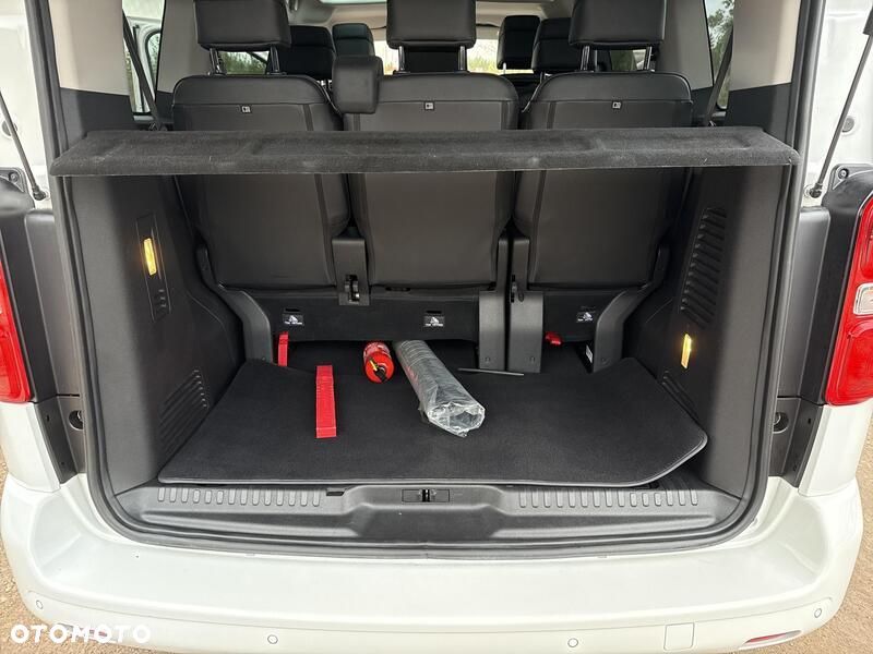 Toyota Proace Verso - 24