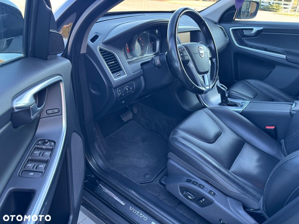 Volvo XC 60 D3 Drive-E Summum - 9