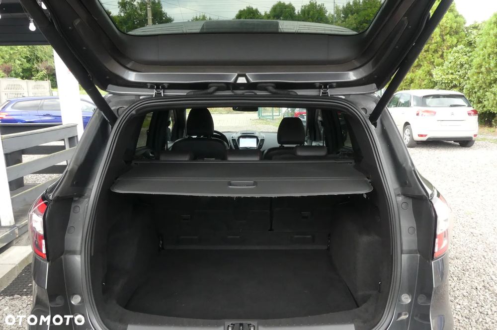 Ford Kuga 2.0 TDCi FWD ST-Line - 10