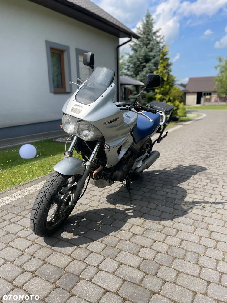 Yamaha TDM - 1