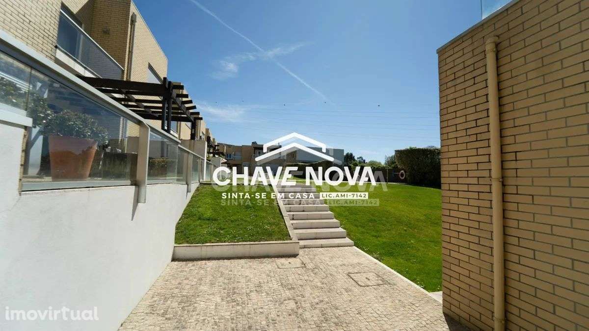 Moradia T4 Cond. Fechado c/piscina em Perosinho, Vila Nova de Gaia - Grande imagem: 3/36