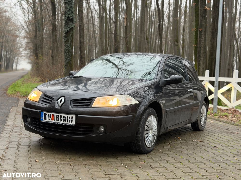 Renault Megane - 11