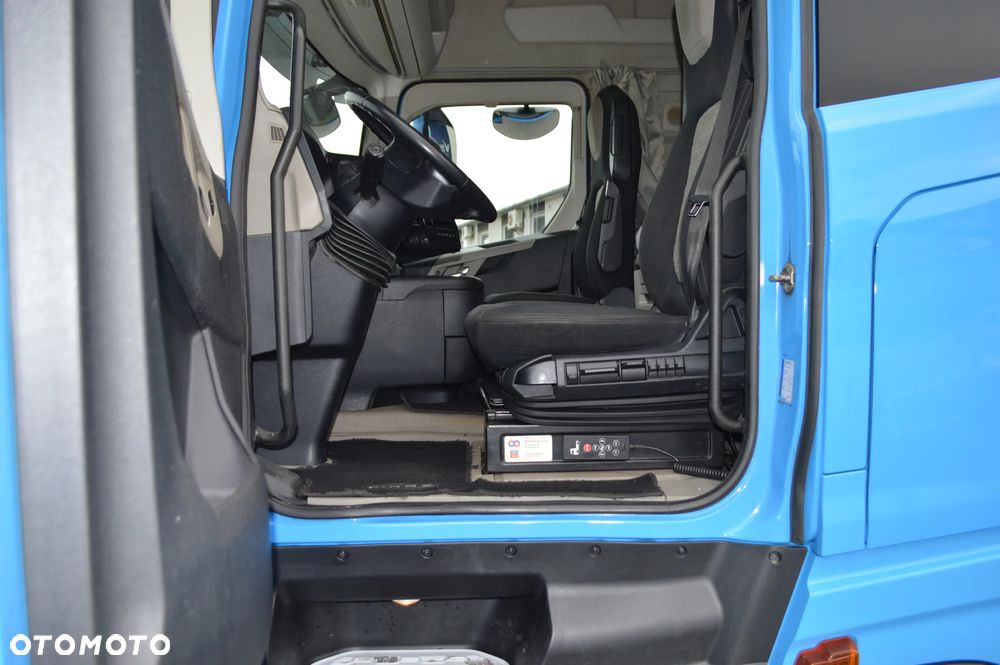 Ford F-MAX - 12