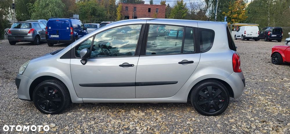 Renault Modus - 36
