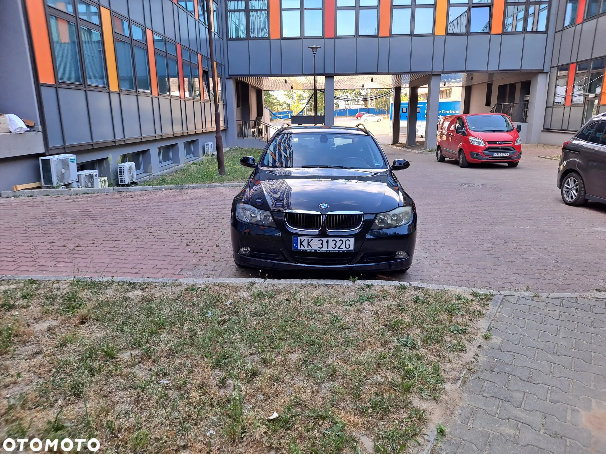 BMW Seria 3 318i - 8
