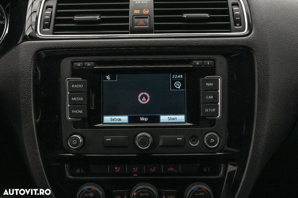 Volkswagen Jetta - 22