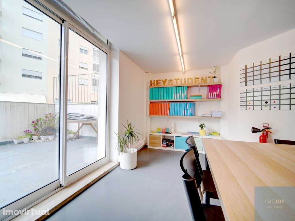 Loja no Parque das Nações - Grande imagem: 3/21