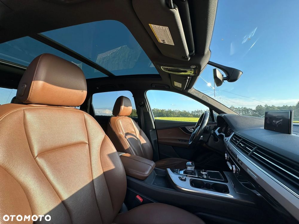 Audi Q7 3.0 TFSI Quattro Tiptronic - 16