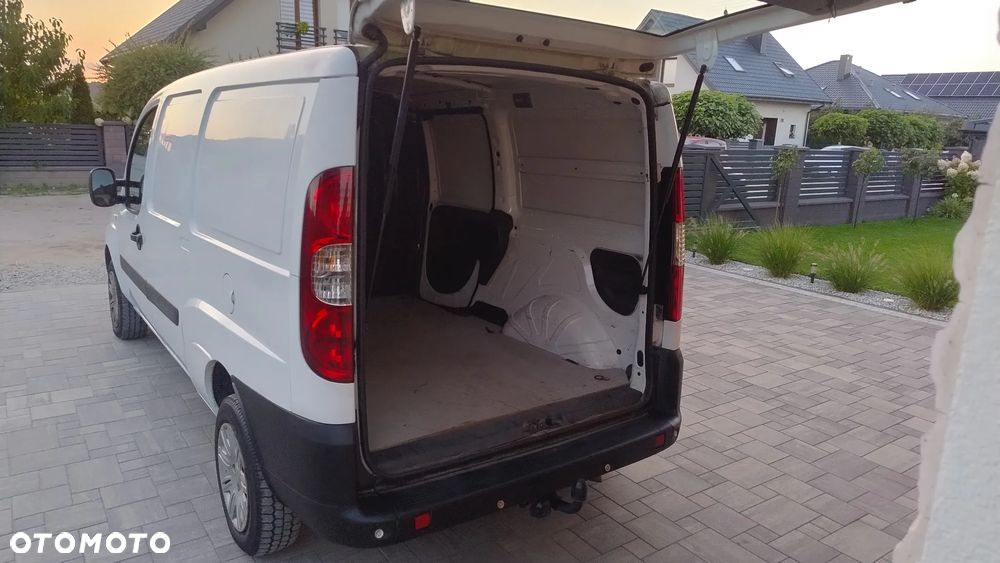Fiat Doblo 1.9 JTD SX - 25