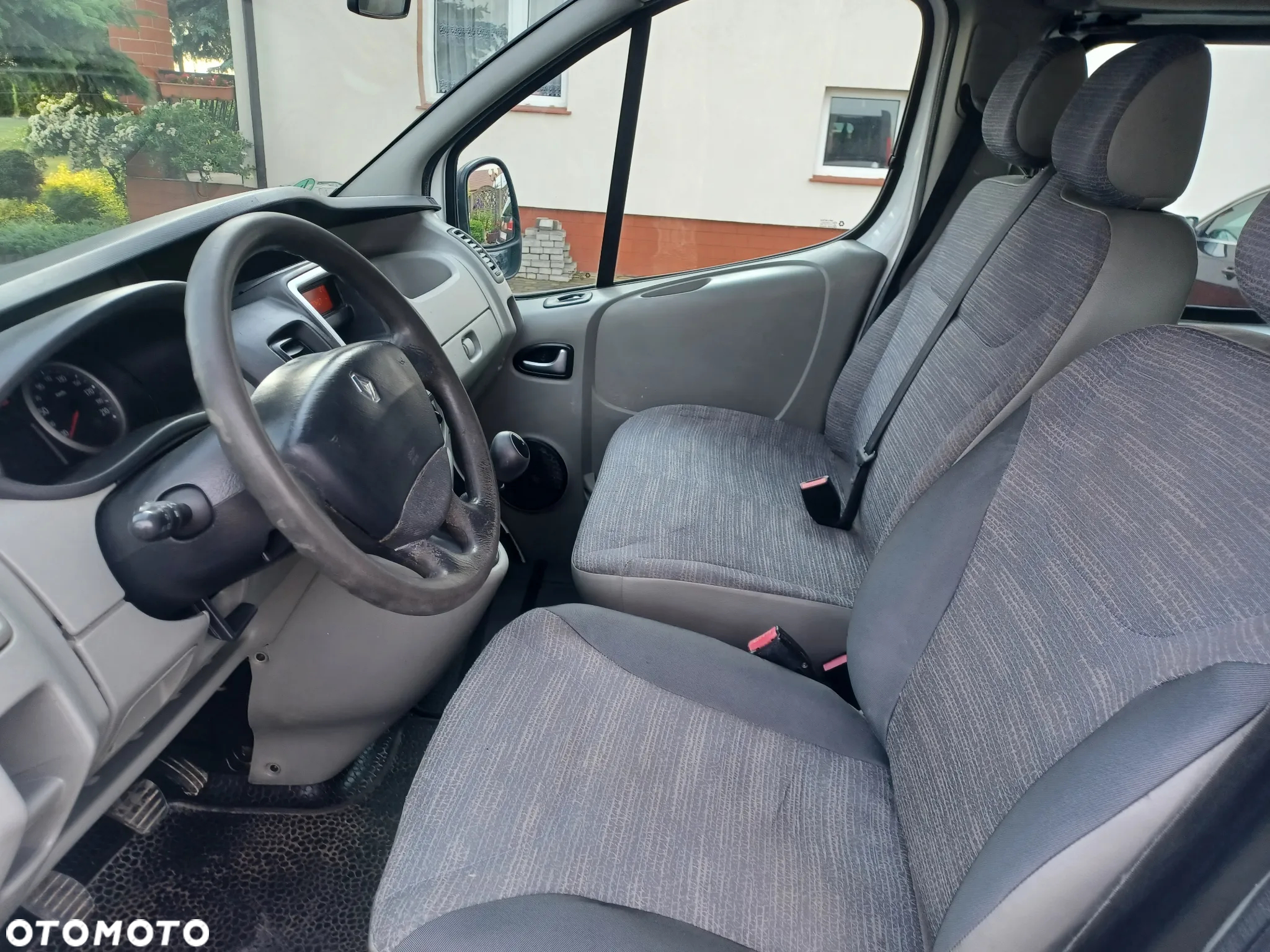 Renault Trafic 2.0 dCi 115 Passenger Expression - 10