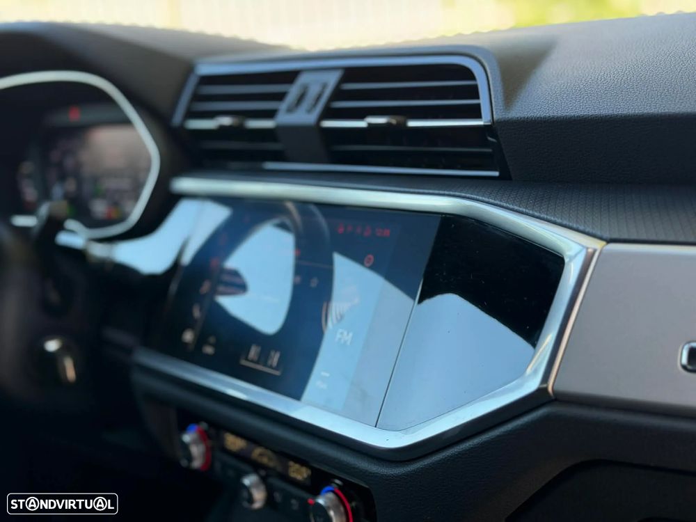 Audi Q3 Sportback 45 TFSIe S line S tronic - 26