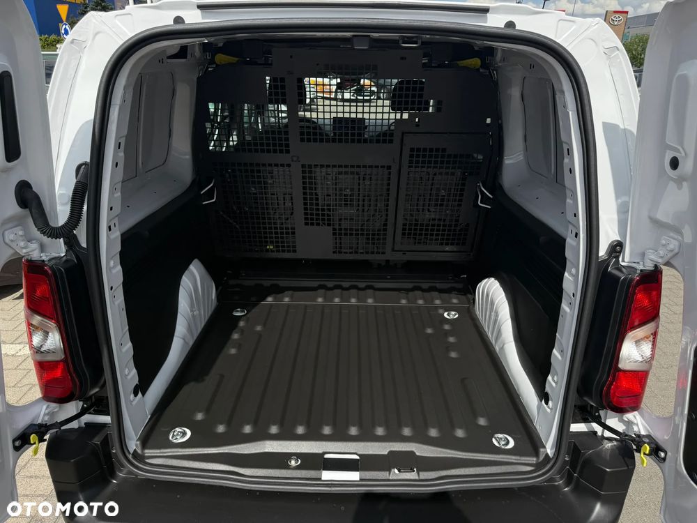 Toyota Proace City - 11