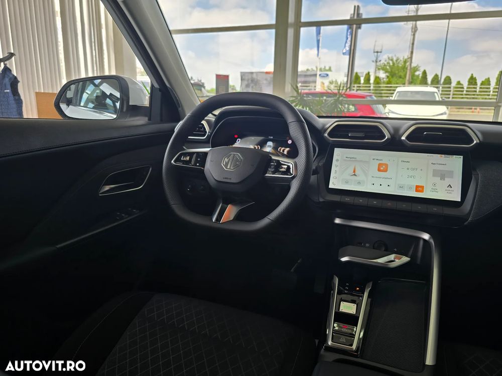 MG ZS HEV 1.5 GSI AT Excite - 18