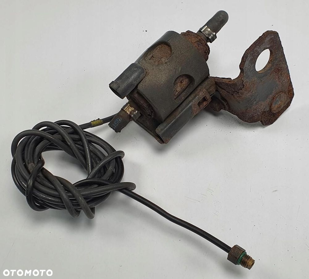 POMPKA PALIWA WEBASTO MERCEDES ACTROS MP4 TM8860 9019847C - 4