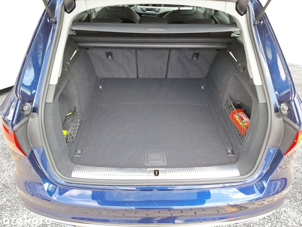 Audi A4 Avant 35 TFSI mHEV Advanced S tronic - 30