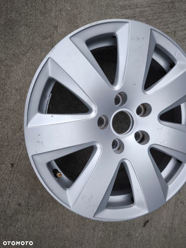 FELGA ALUMINIOWA AUDI A3 A4 A6 VW SKODA 7.5J R16 ET45 4F0601025AJ K*5* OK - 7