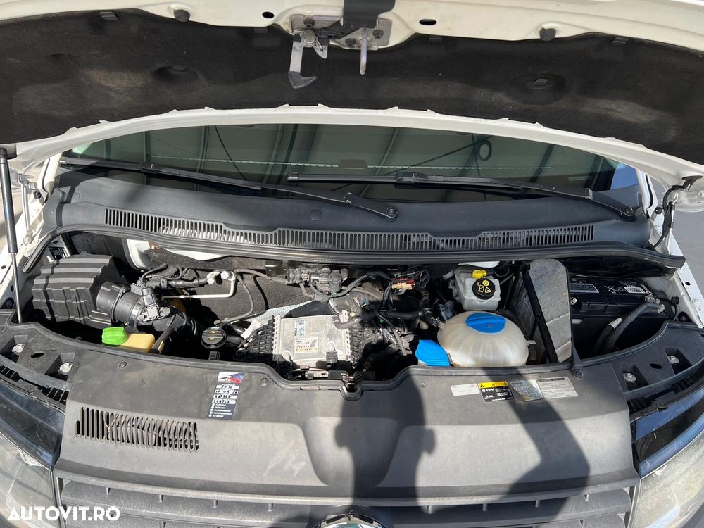 Volkswagen Transporter - 19