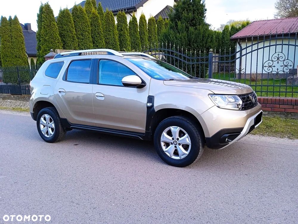 Dacia Duster 1.6 SCe Laureate S&S - 27