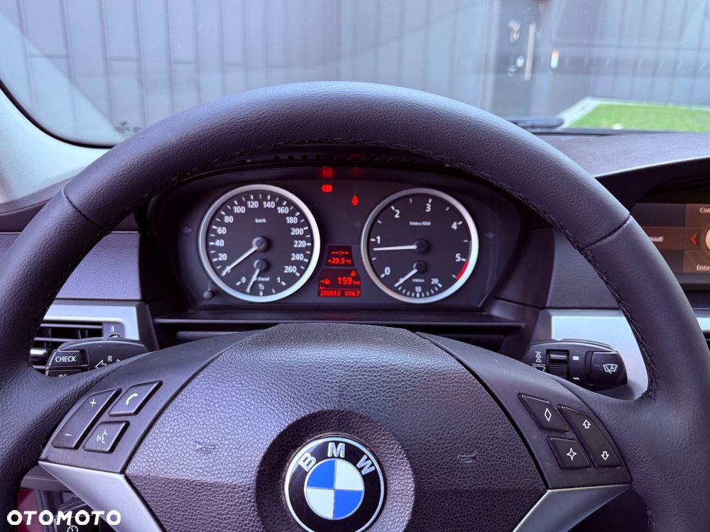 BMW Seria 5 - 30