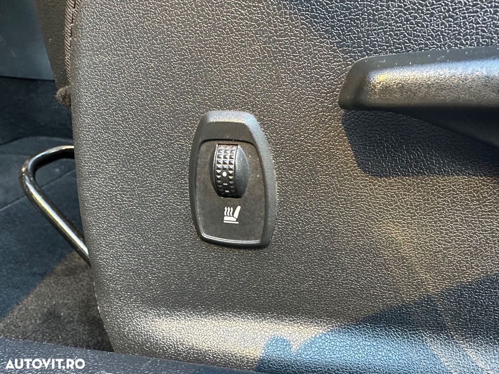 Renault Megane III 1.5 dCi Color Edition - 17