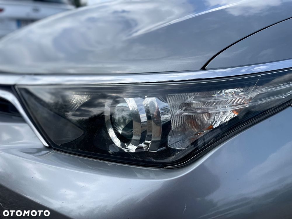 Toyota Auris - 35