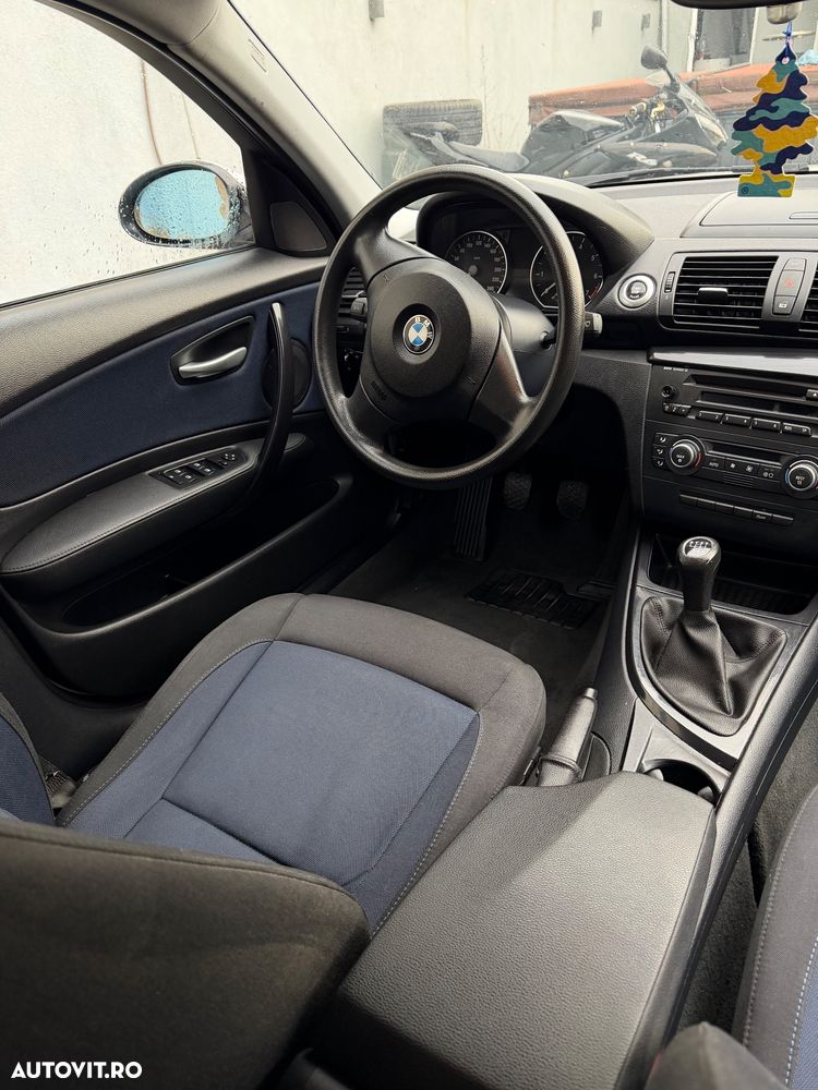 BMW Seria 1 116i - 9