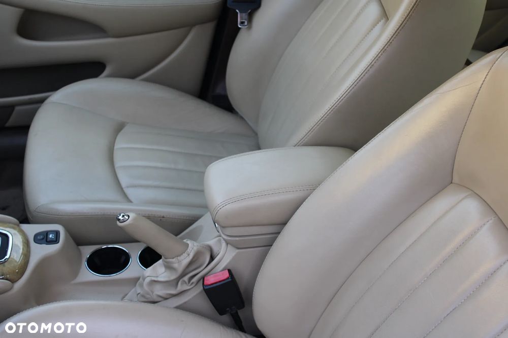 Jaguar X-Type 2.5 V6 4x4 Executive - 12
