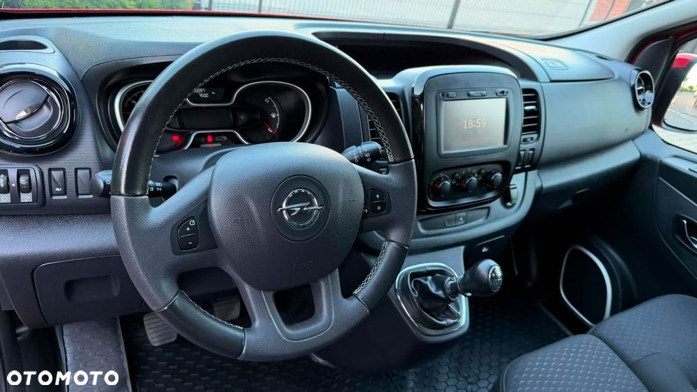 Opel Vivaro L2H1 2,9t Elegance Premium - 7