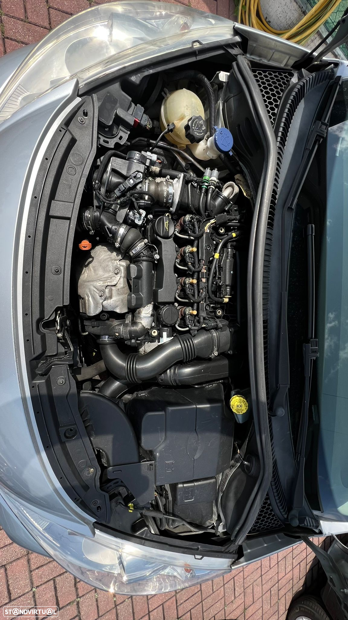 Peugeot 207 CC 1.6 HDi FAP Sport - 23