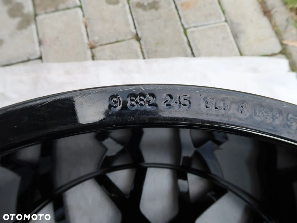 W34/W33 Felga BMW 9882245 10,5x20et28 - 8