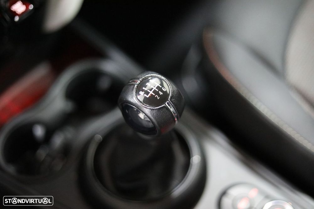 MINI Countryman One D - 13