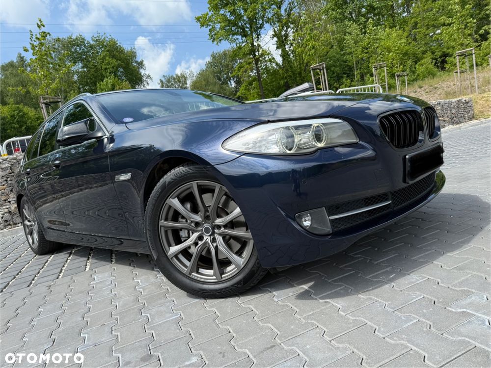 BMW Seria 5 530i Touring - 2