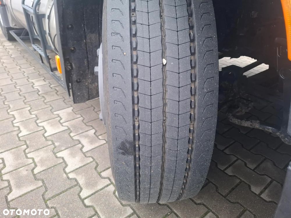 Iveco AS440S46T/P 2LNG - 12