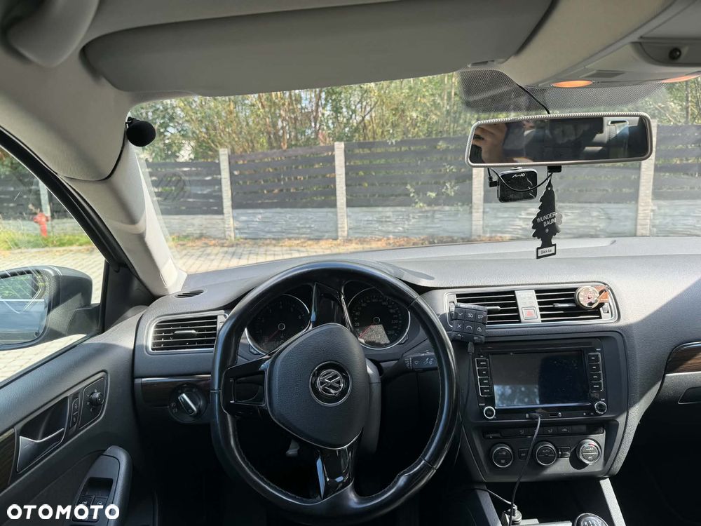 Volkswagen Jetta 1.4 TSI BMT Comfortline - 8