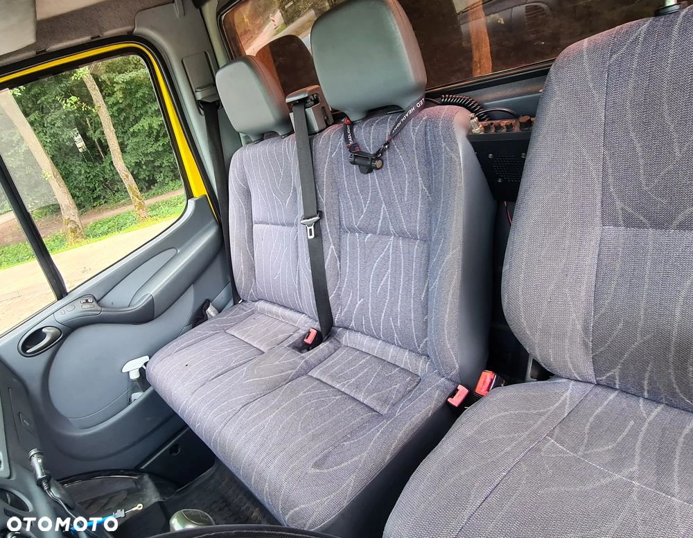 Mercedes-Benz SPRINTER - 21