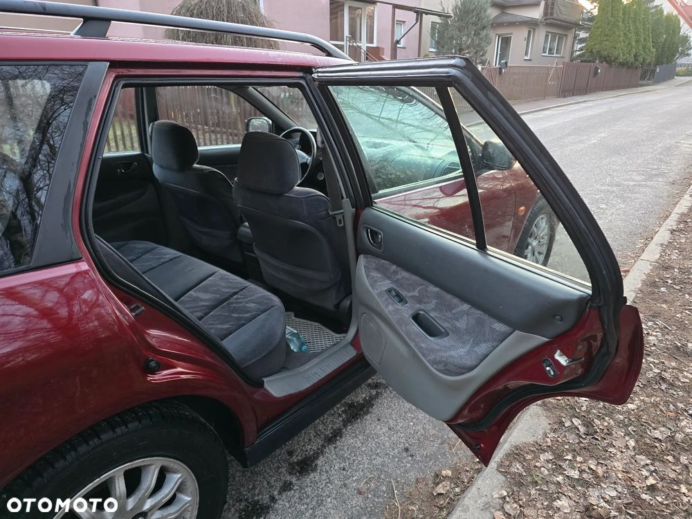 Mitsubishi Galant - 11