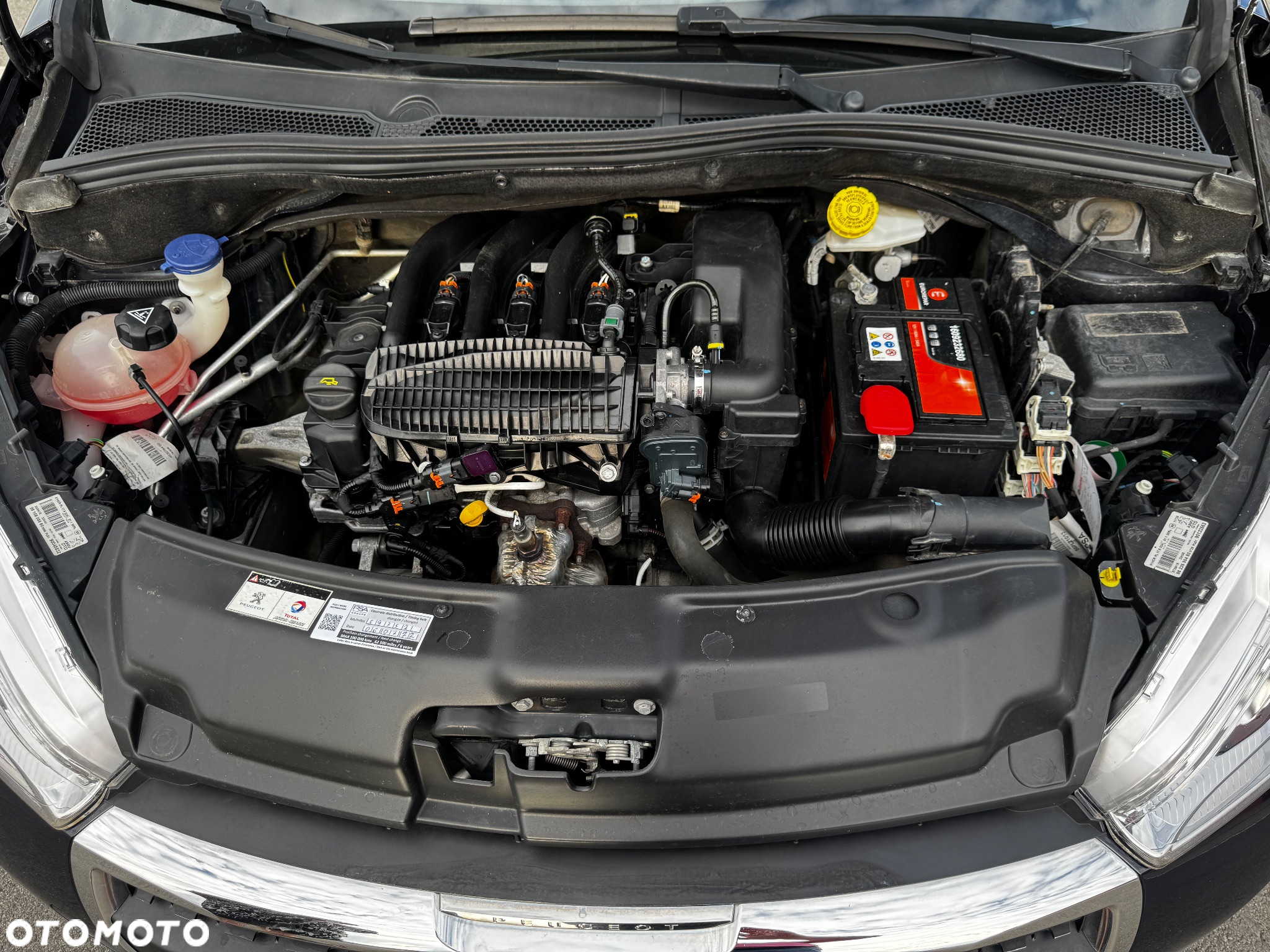 Peugeot 208 1.2 PureTech Allure - 26