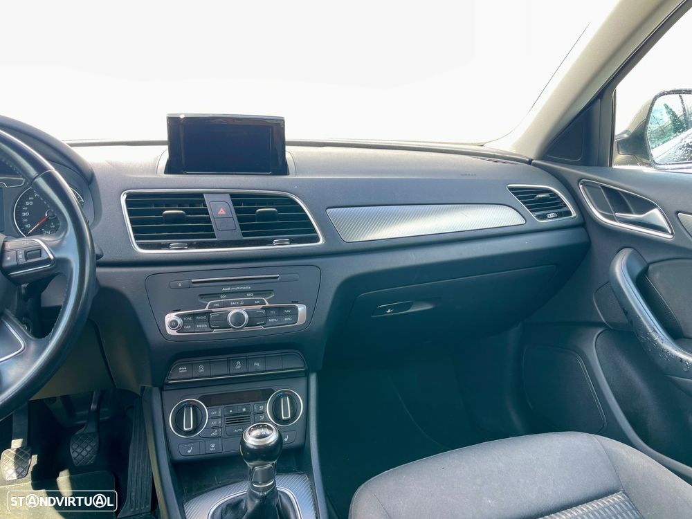 Audi Q3 2.0 TDI - 9